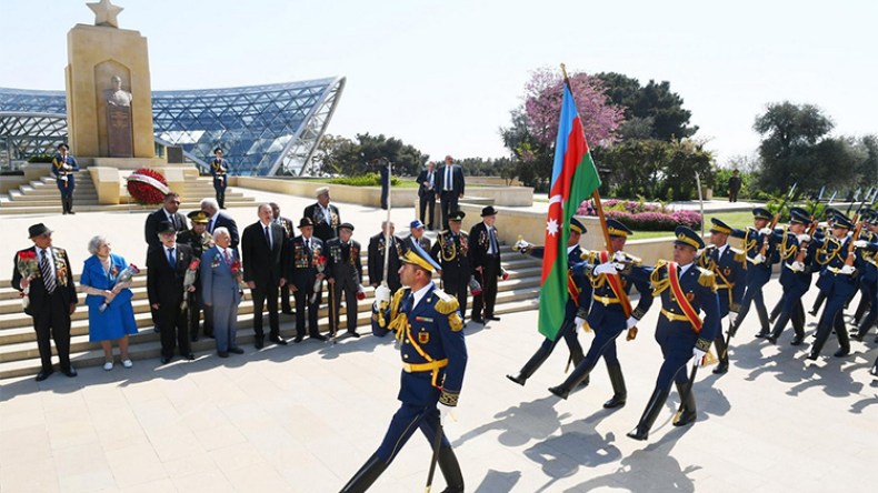 أذربيجان تحتفل بالذكرى الخامسة ليوم النصر