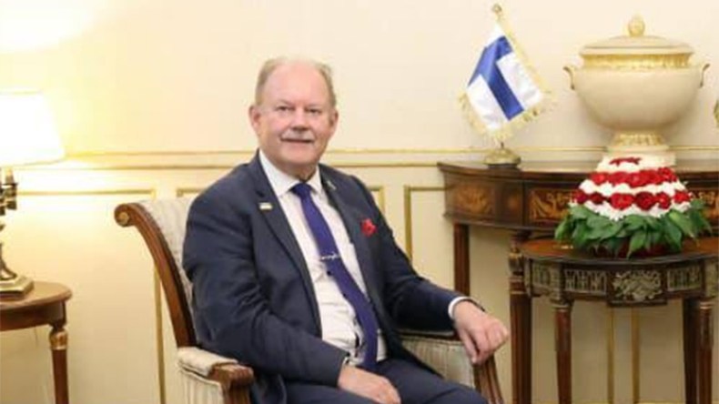 تعزيز التعاون الثقافي والاقتصادي بين الجزائر وفنلندا