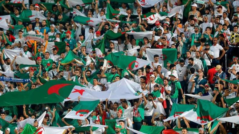 أوّل مباراة لـ “الخضر” في زيمبابوي.. كيف شاهدها الجزائريون؟