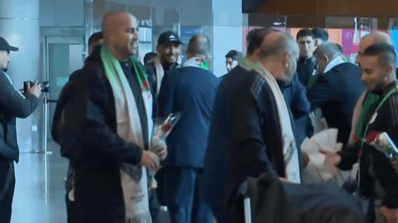 بالفيديو.. المنتخب الجزائري يصل إلى الدوحة للمشاركة في كأس العرب