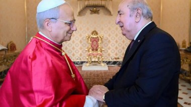 Le pape du Vatican Léon XIV félicite le Président de la République