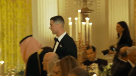 هذا ما قاله ترامب لرونالدو خلال مأدبة عشاء بالبيت الأبيض (فيديو)