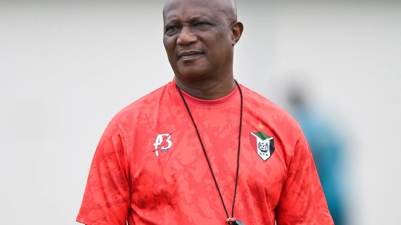 “لدينا لاعبون جيدون وسنقاتل أمام الجزائر”