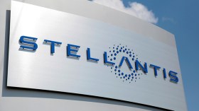 مجموعة “ستيلانتيس” تجدّد التزامها تجاه الجزائر