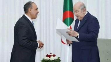 Le Président de la République reçoit le ministre égyptien des Affaires étrangères