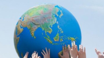 العالم المضطرب في الغرب والشرق