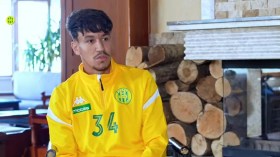 أولمبيك مرسيليا يُراقبُ المهاجم مالكي.. ويُحضّر عرضًا مغريًا لخطفه