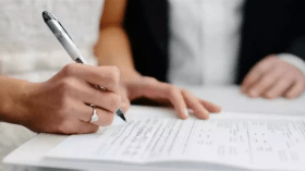 ألغى زفاف ابنته بسبب موقف محرج تعرضت له.. ما القصة؟