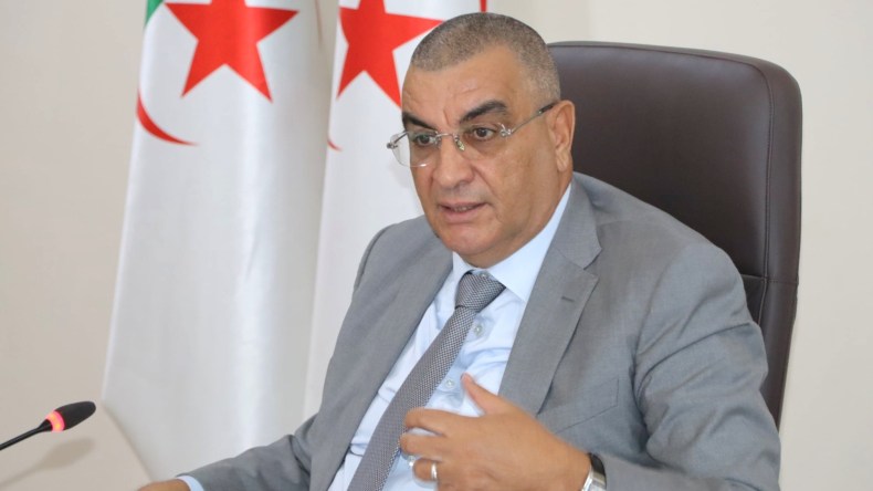 لجنة خاصة لمتابعة وتمويل المشاريع الهيكلية لقطاع الأشغال العمومية