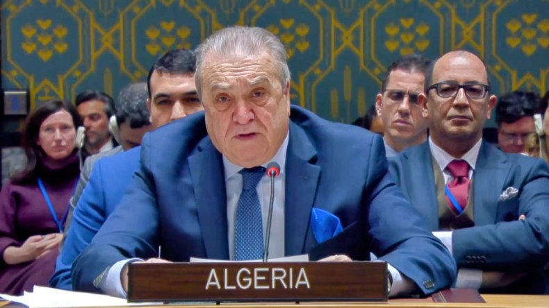 الرياح التي لم تُسقط الجزائر