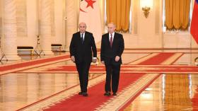 في رسالة للرئيس تبون.. بوتين يُشيد بتطور العلاقات بين الجزائر وروسيا