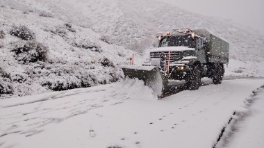 هذه الطرقات المغلقة بسبب التقلبات الجوية الأخيرة