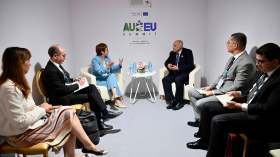 البنك الأوروبي لإعادة الإعمار والتنمية يبدي استعداده لدعم جهود الجزائر في تطوير الطاقات المتجددة