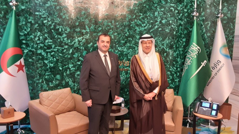 عرقاب ونظيره السعودي يؤكدان ارتياحهما لتطورات سوق النفط العالمية