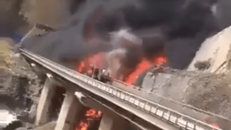 بالفيديو.. مصرع 42 معتمرا هنديا في حادث مروع بالمدينة المنورة