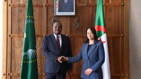 منصوري تبحث مع رئيس البرلمان الإفريقي سبل تعزيز الدفاع عن القضية الصحراوية