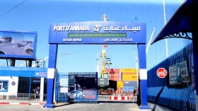 ميناء عنابة يطلق مشروع محطة مبتكرة لتحويله إلى “ميناء أخضر”