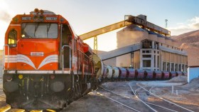 موعد وصول أول قطار لخام غارا جبيلات إلى وهران.. رئيس الجمهورية يكشف