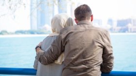 متلازمة الحياة المؤجلة.. لمَ نعتقد أن المتعة ستبدأ بعد زواجنا؟