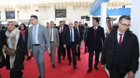 قويدري يؤكد دعم توطين إنتاج الأدوية وتوجيه الفائض للتصدير