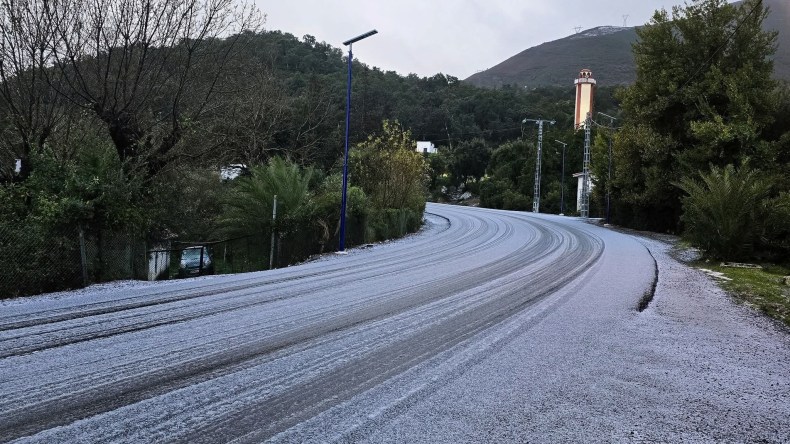 هذه قائمة الطرقات المغلقة بسبب تراكم الثلوج