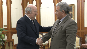 الرئيس تبون يستقبل رئيس حزب “فجر جديد” الطاهر بن بعيبش (فيديو)