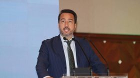 تجديد الثقة في رئيس “مجلس التجديد الاقتصادي” لعهدة ثانية