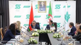 تعزيز التعاون الدوائي محور مباحثات صيدال مع شركة بيلاروسية