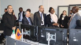 وزيرة البترول التشادية تطلع على خبرات الجزائر في إدارة الشبكة الكهربائية