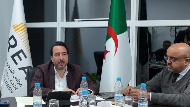 انعقاد أول اجتماع للمكتب التنفيذي الجديد لـ”مجلس التجديد الاقتصادي”