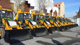 توزيع آليات جديدة لدعم قطاع الأشغال العمومية بباتنة