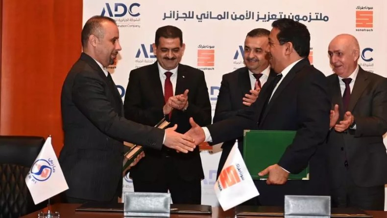 توقيع عقود إنجاز محطات جديدة لتحلية مياه البحر في هذه الولايات