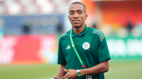 بالفيديو.. “المحارب” عبادة يخطف الأضواء بتدخله الرائع أمام مهاجم البحرين