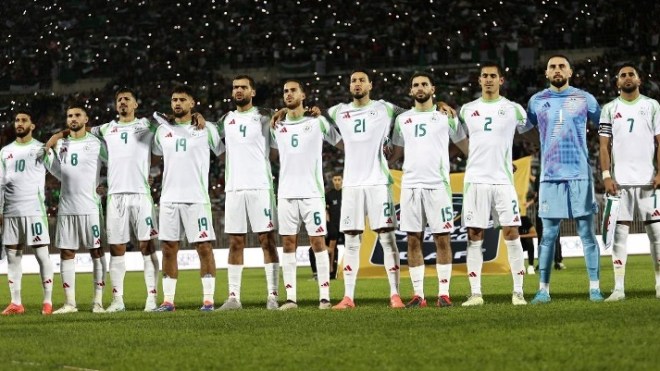 الجزائر تبدأ المونديال أمام بطل العالم