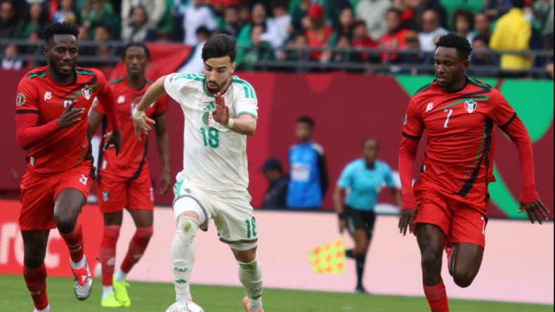 عمورة يعزز رصيده من المساهمات التهديفية مع “الخضر”