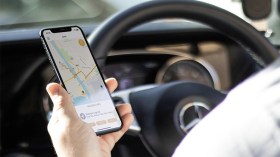 99 بالمائة من الجزائريين مع اعتماد تطبيقات النقل الإلكتروني