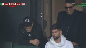 الأسطورة زيدان حضر وقائع مباراة “الخضر”