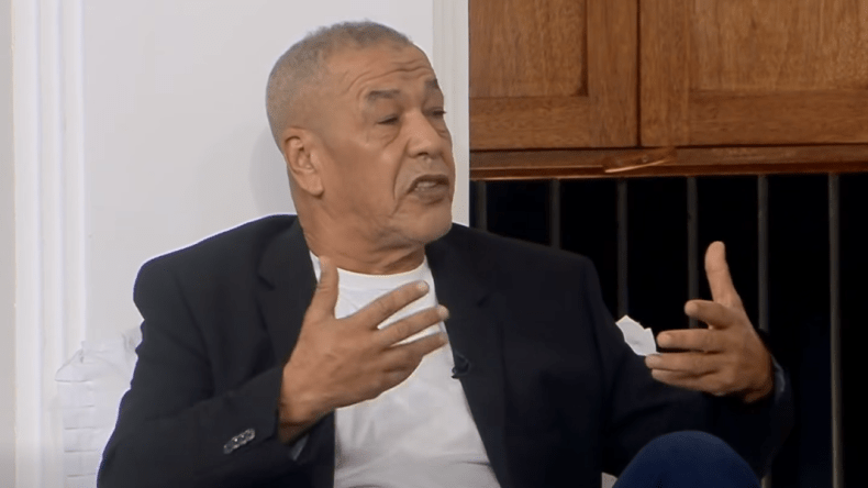 بالفيديو.. بن شيخ يفتح النار على رئيس “الكاف”