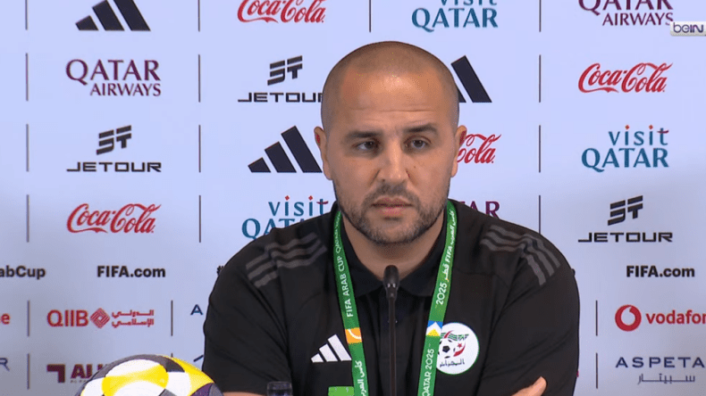 كأس العرب 2025.. أبرز ما قاله بوقرة قبل مواجهة العراق