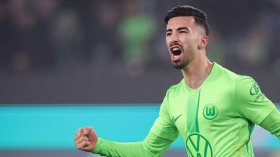 عمورة يشحذ سلاحه قبل “الكان”