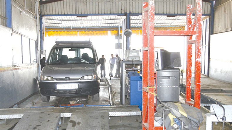 مدارس السياقة و”المراقبة التقنية” للسيارات في عين الإعصار!