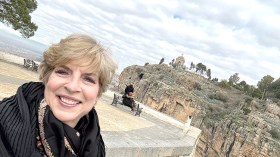 سفراء وسفيرات أمريكا يزورون قسنطينة ويُشهرون للسياحة فيها