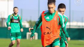 الخضر يفكرون في مواجهة الدور ثمن النهائي قبل موعدها