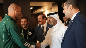 بالصور.. وزير الرياضة والشباب القطري يزور “الخضر”
