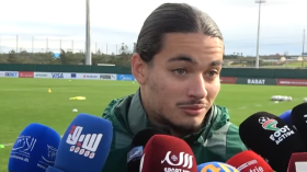 حاج موسى: “لا يهم من يلعب أساسيا وهدفنا الفوز وإسعاد الشعب الجزائري”