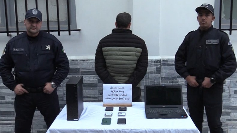 توقيف “هاكر” نفذ أكثر من 140 ألف هجمة سيبرانية