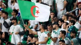 Les supporters algériens à fond avec les Verts