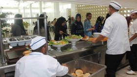 السلامة الغذائية في المطاعم الجامعية تحت المجهر