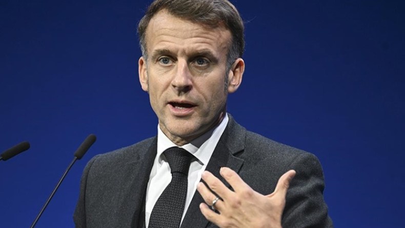 اعتراف بمحدوديّة هامش المناورة لدى باريس مع الجزائر