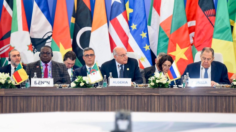 الجزائر تحيي تجدد الالتزام الإفريقي-الروسي بمبدأ الحلول الإفريقية لمشاكل القارة الأمنية